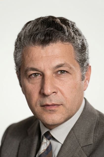 Kenan Pars