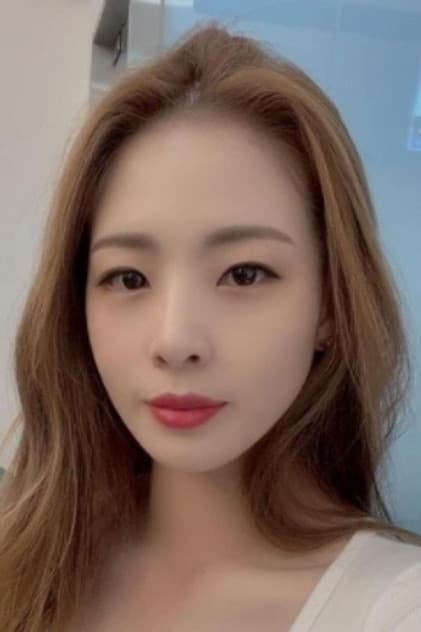 Shin Soo-ji
