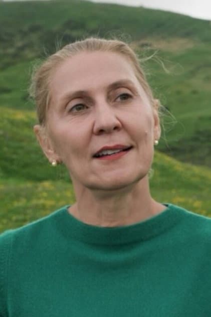 Consuelo De Moraes
