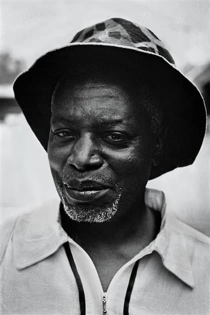 Mwezé Ngangura