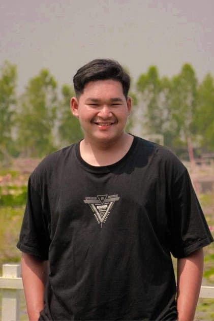 ภิญโญ ผิวจันทร์