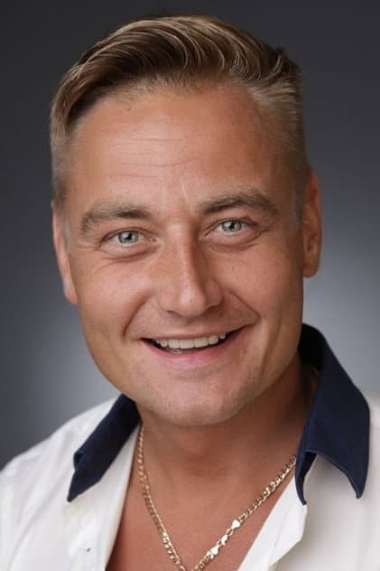 Dmitriy Sukhomlinov