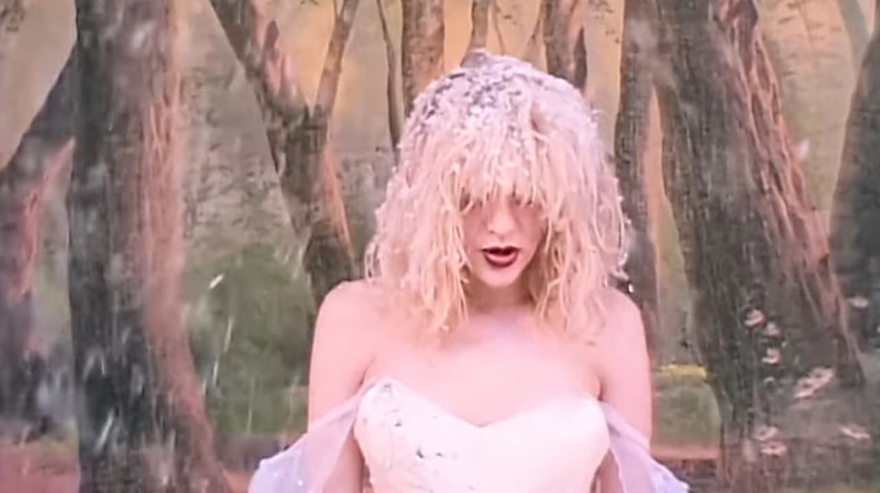 Hole: Violet