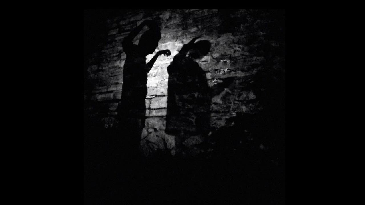 HÖHLE