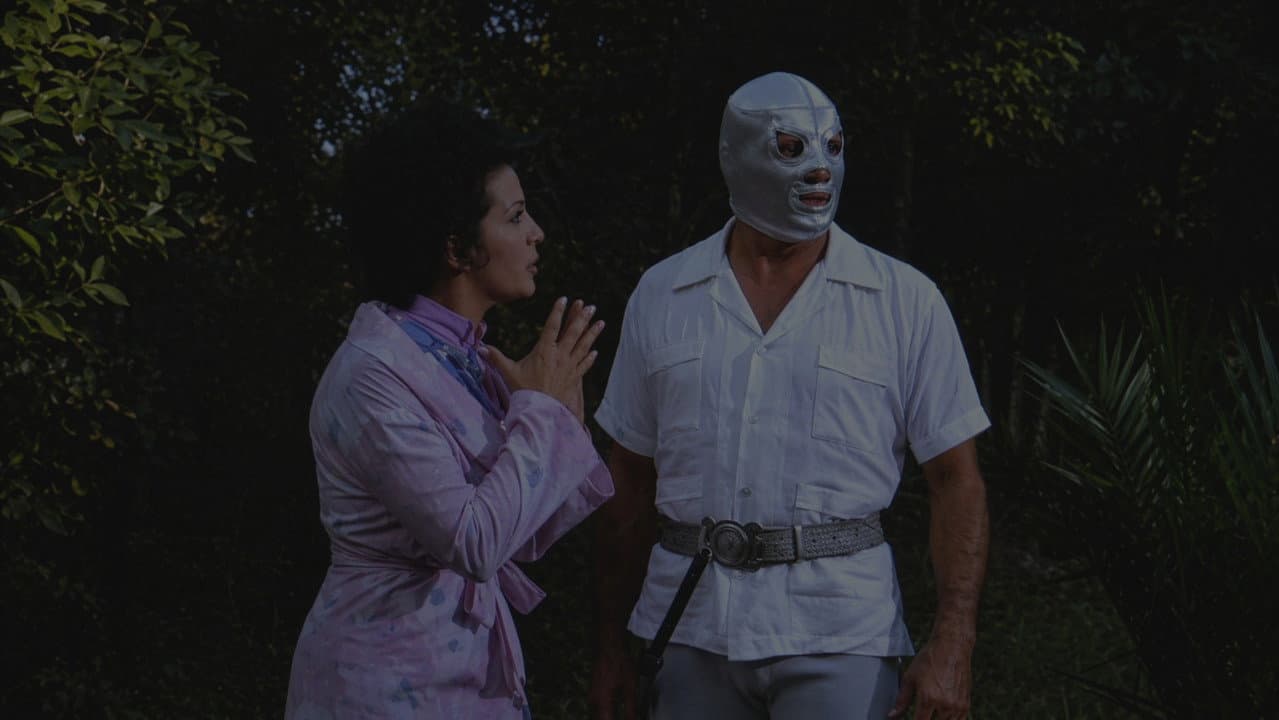 Santo in the Vengeance of the Mummy