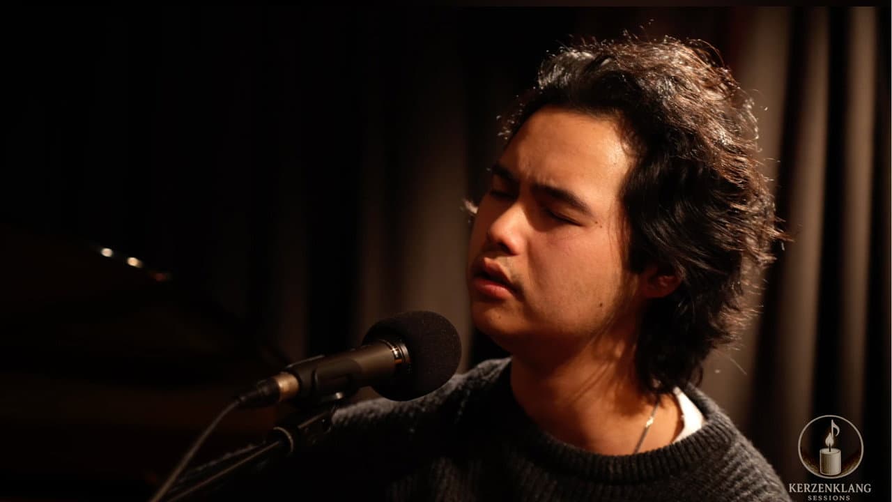 Kerzenklang Sessions: Isaac Jensen - "Green Blue"