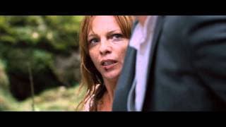 Försvunnen / Gone (2011) Trailer