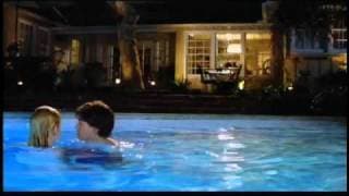 The Girl Next Door - Official Trailer (La Chica de al Lado) 2004