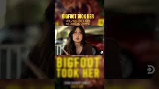 Trailer [vertical]