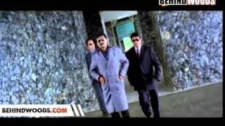 Uyarthiru 420 Trailer
