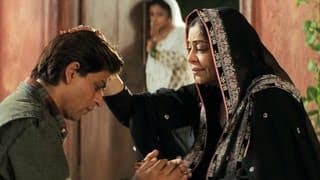 Every Mother of my country is definitely like you | Scene | Veer-Zaara | Shah Rukh Khan, Kirron K...