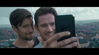 Debut TRAILER