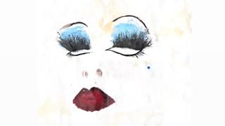 Miss Rimbombanzia doing her makeup in Avenida de los Poblados, 173 (2025)