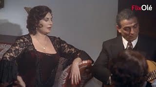 Rocío Jurado cantando Esperando me quedé en La Lola se va a los Puertos (Josefina Molina, 1993)