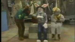 Cucumber - part 1 - with Martin Short as Smokey the Hare