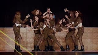 [DVD] Girls' Generation (소녀시대) - Catch Me If You Can 'Phantasia' in Seoul