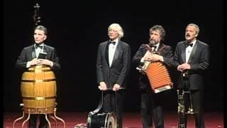 San Ictícola de los Peces · Las Obras de Ayer · Les Luthiers