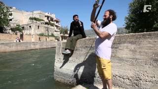 SYRIE : LES ESCADRONS DU DJIHAD - Teaser baignade [Documentaire]
