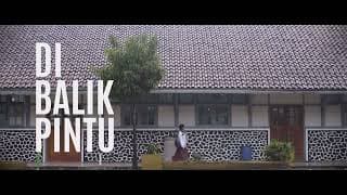 Di Balik Pintu