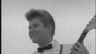 Wild Guitar (1962) trailer
