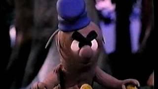 i go pogo - porky's shell game