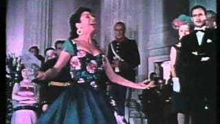 MARIFÉ DE TRIANA -  ¿QUIEN TE LO HA DICHO ? CANTO PARA TI 1959.wmv
