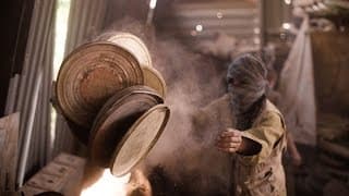 A FLICKERING TRUTH - In Cinemas 25 August - New Zealand