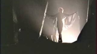 1. L'Horloge - Mylène Farmer (En Concert 89)