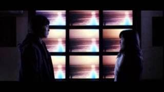 How To Live on Earth (2009, 지구에서 사는 법) (English Subtitled trailer)