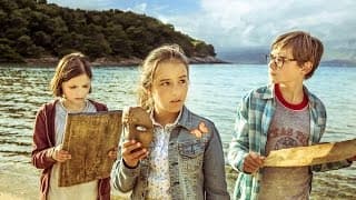 Tjuvkika på Julkalendern 2014, Piratskattens hemlighet: SVT