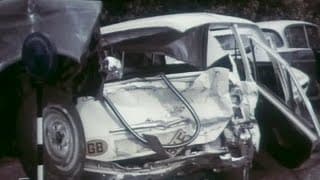 Only a Fool Breaks the 2 Second Rule - Pile-up (1975)