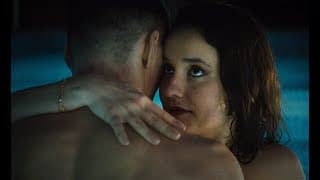 LES CORNEILLES BLANCHES - Extrait