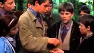 War of the Buttons   Trailer