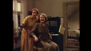 Aatamin puvussa... ja vähän Eevankin (1971) Trailer