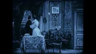 HIS FIRST CIGAR (1908), Le premier cigare d'un collégien -- Max Linder