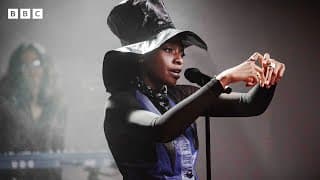 Little Simz - Free (Live At The BBC)
